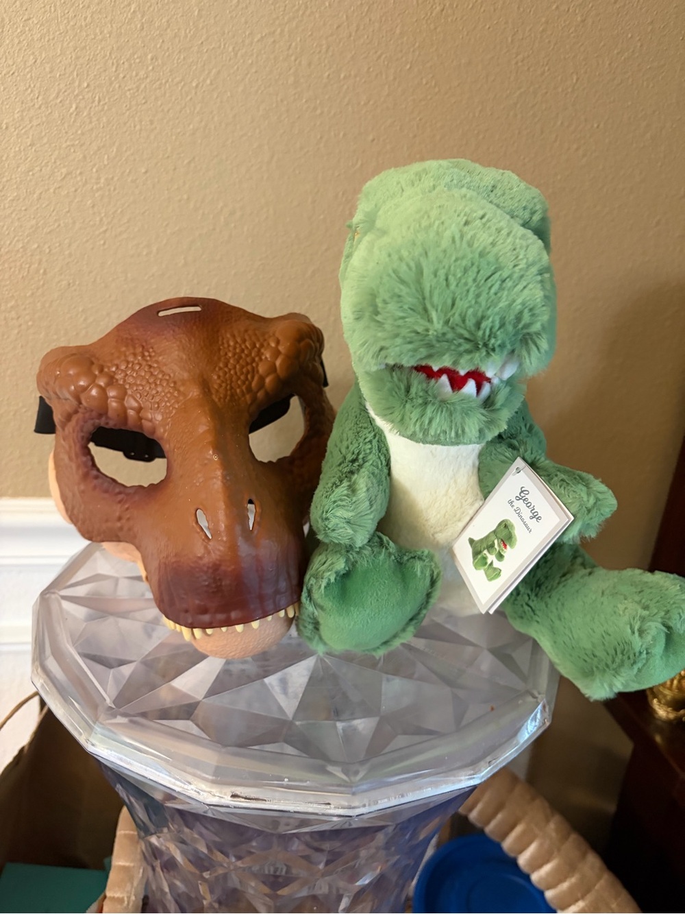 Jurassic Park Raptor Mask & George The Dinosaur Plush Dinosaur